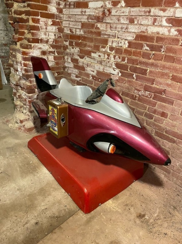 Spaceship Kiddie Ride