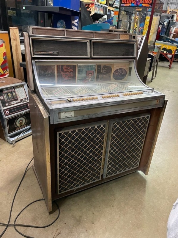 Seeburg LPC 480 Jukebox