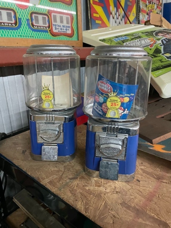 25cent Gumball Machines