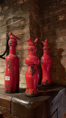 3 Decorative Red Mantle Pieces