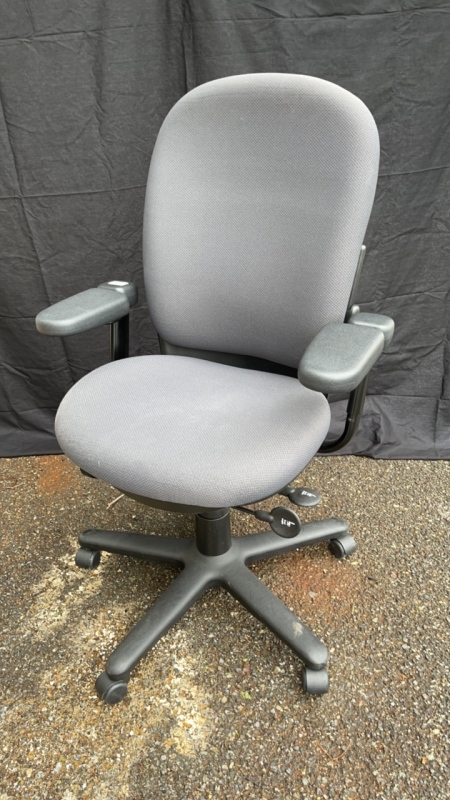 (5) Grey Adjustable Office Chairs on wheels