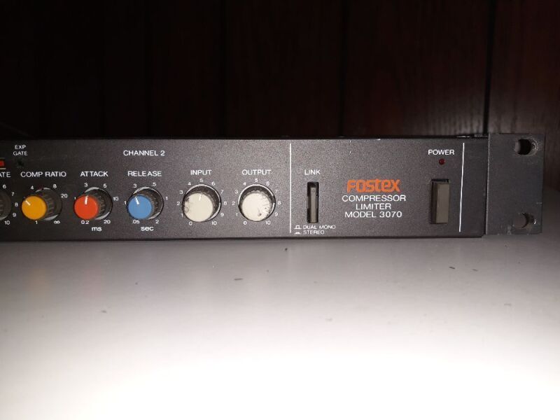 Fostex Compressor Limiter Model 3070 DJ Booth Audio Equipment