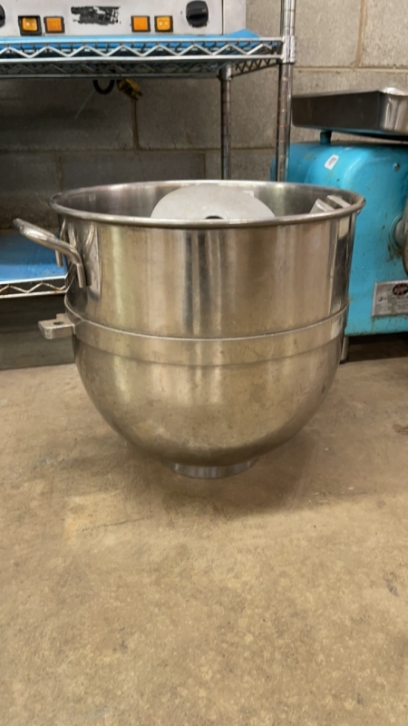 30qt Hobart Mixing Bowl and 2 Mixing Pieces