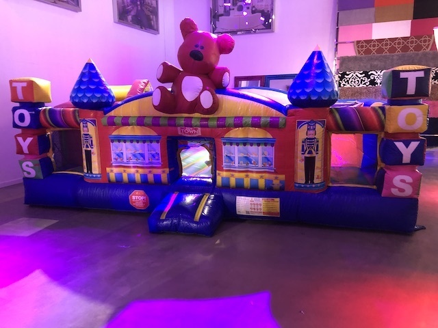 Toy Town Play Centre