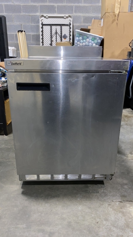 Delfield Work Top Refrigerator with 1 Section