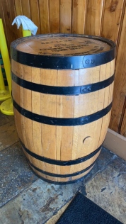 Barrel Decoration/Side Table