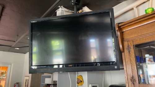 42" Vizio TV