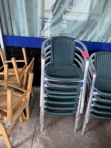 12 Green Patio Chairs