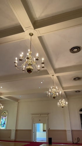 6 Chandeliers