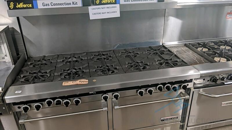 NEW Range with 2 Ovens