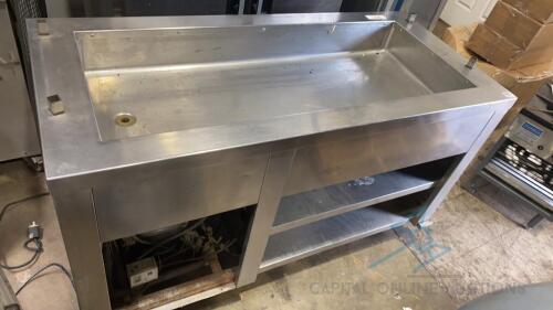 Stainless Steel Refrigerated Cold Well with under shelves