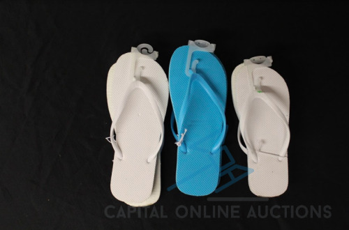 (43) Customizable Blank Flip Flops