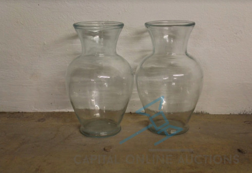 (48) 11" Globe Vase