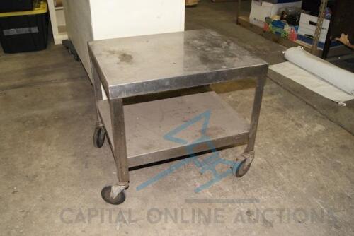 Short Stainless steel rolling cart