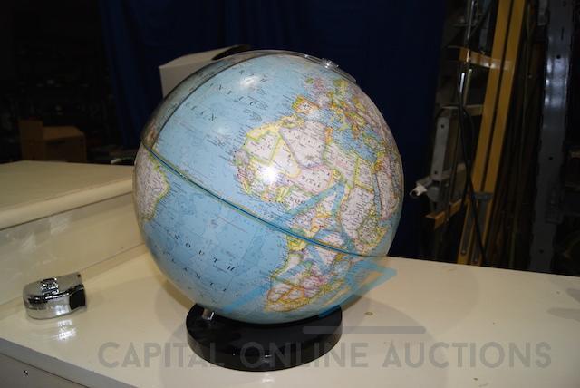 14" Globe