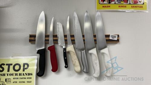 Magnetic Knife Holder with Knives