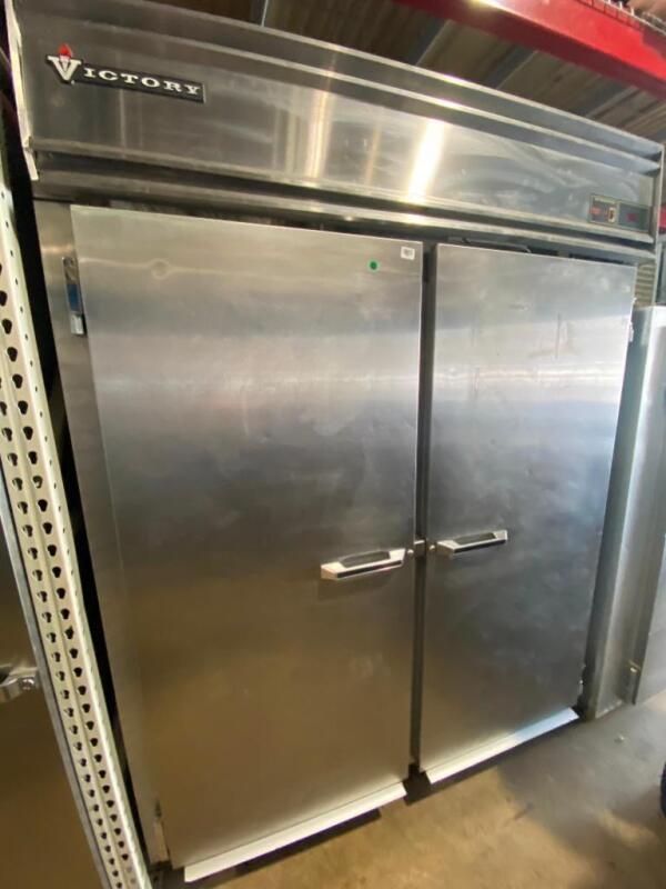 Commercial Refrigerator