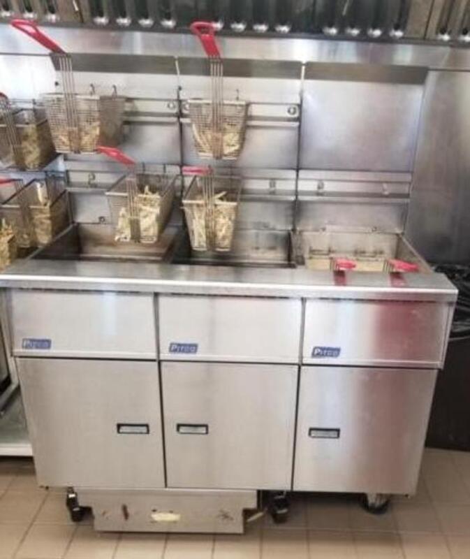 3 bay fryer Pitco Frialator model SG50 Built in filtration Natural gas Includes 6 baskets NOTE:  This item is located in Westminster, Maryland and mus