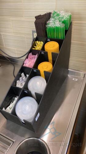 Lid and Straw Organizer