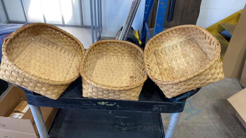 (3) Baskets