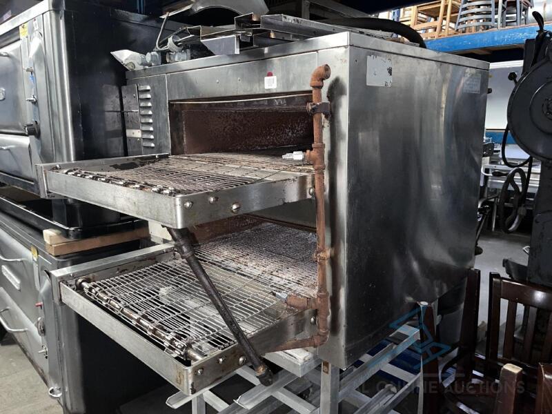 Double Deck Electric Conveyor Pizza Oven