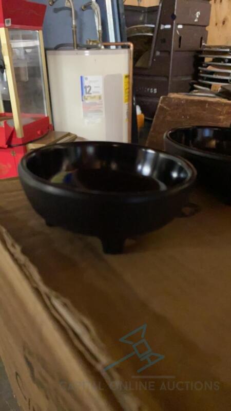 19 Small Black Bowls