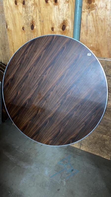 60" Round Banquet Table