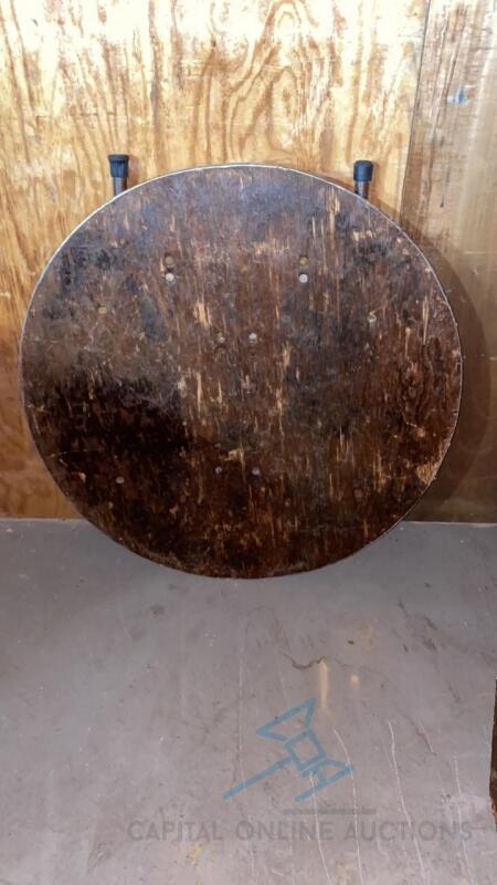 (14) 36" Round Banquet Tables