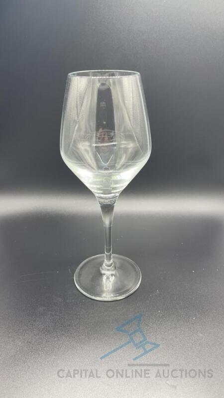 (150) Wine Glasses