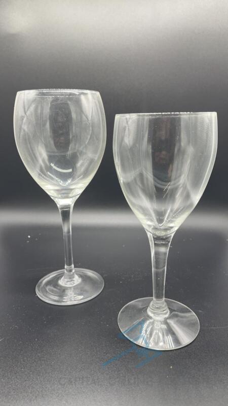 (133) Assorted Wine Glasses