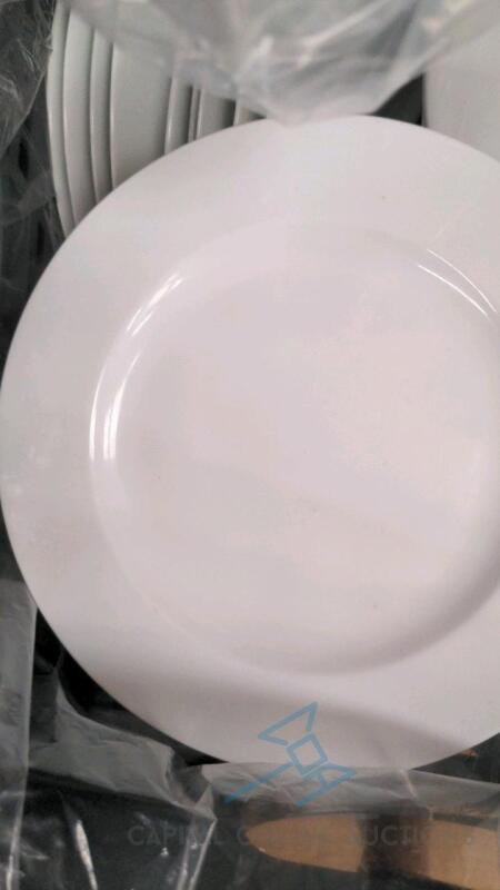 (120) 6" & 7" White Plates