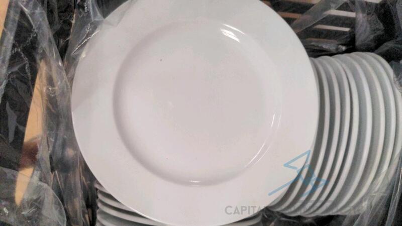 (125) 6" & 7" White Plates