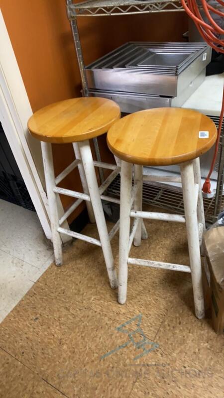 2 Stools